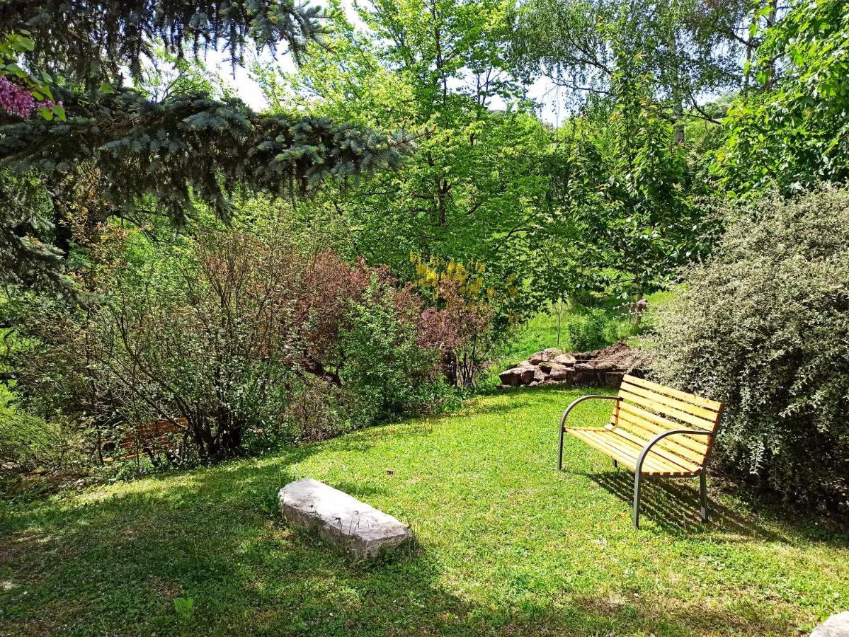 Les Apparts Du Vignal De Cheyrac Polignac  Exterior foto